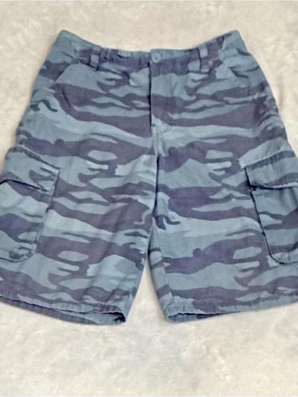 VINTAGE circa 1997 OLD NAVY VINTAGE CAMO CARGO SHORTS BOYS SIZE 12 BLUE UTILITY